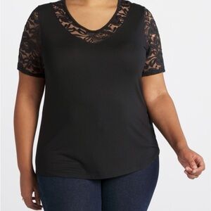 Pink Clover Black Lace Sleeve Tee